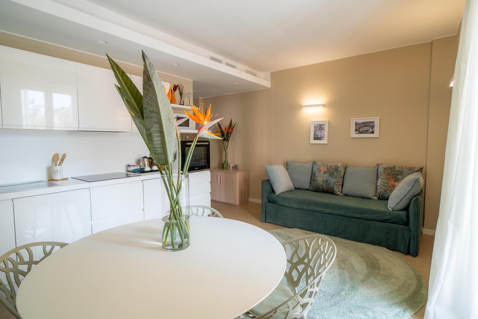 Residence San Marco Suites&Apartments ألاسيو المظهر الخارجي الصورة