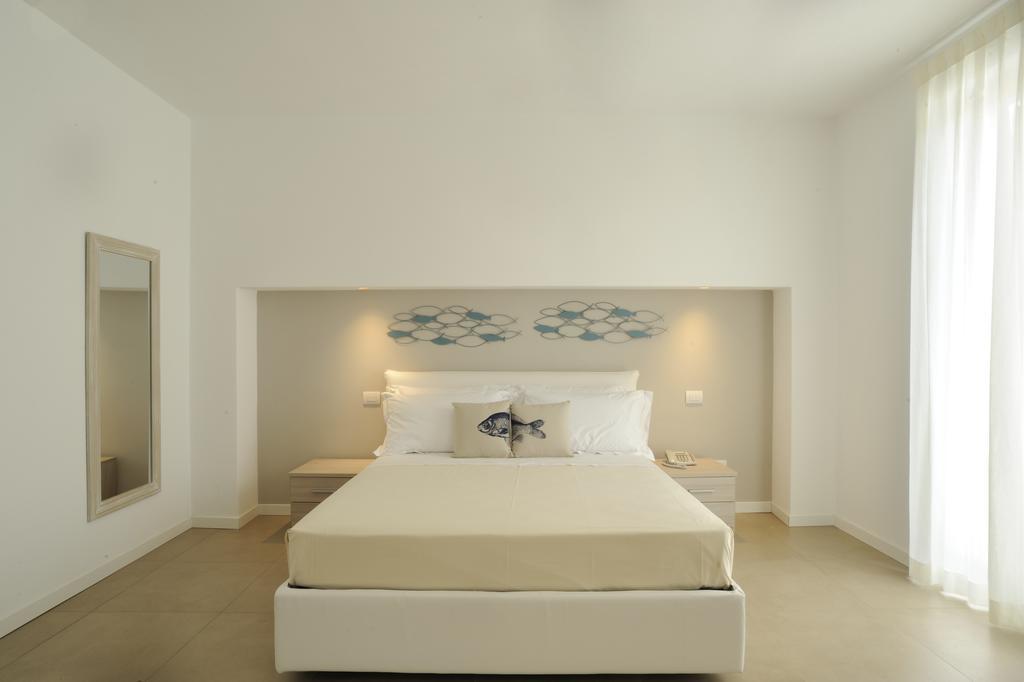 Residence San Marco Suites&Apartments ألاسيو المظهر الخارجي الصورة
